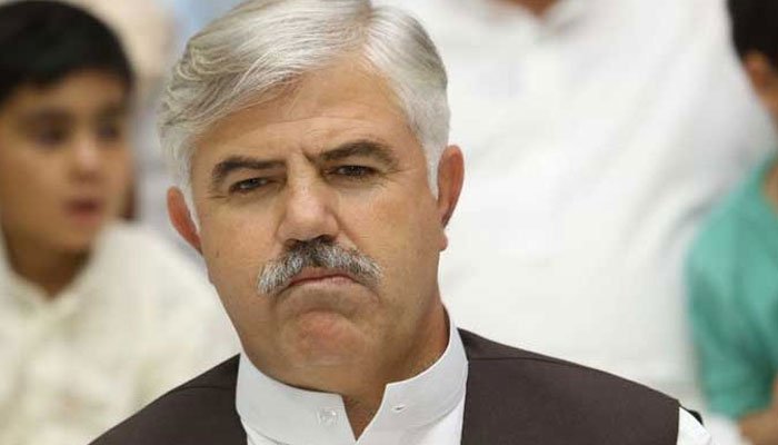 CM Mahmood Khan Signs Summary To Dissolve KP Assembly