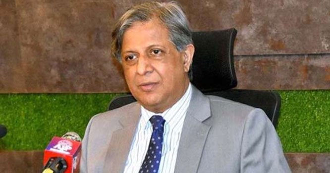 Azam Nazeer Tarar steps down as law minister