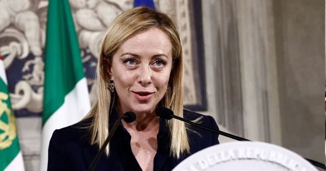Meloni takes charge as PM as Italy swings to the right