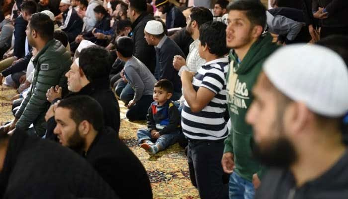England witnesses rapid surge in Muslim population England witnesses rapid surge in Muslim population