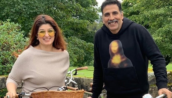 Akshay Kumar, Twinkle Khanna's picture from her birthday lunch is worth looking at