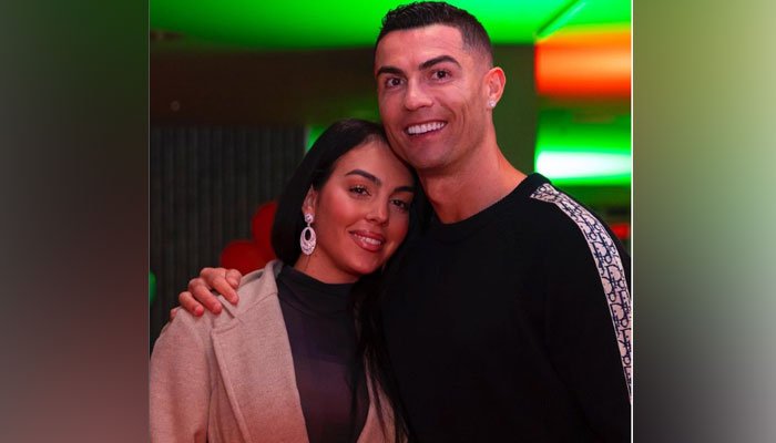 Cristiano Ronaldo pens loving Valentine’s Day note for Georgina Rodriguez Cristiano Ronaldo pens loving Valentine’s Day note for Georgina Rodriguez