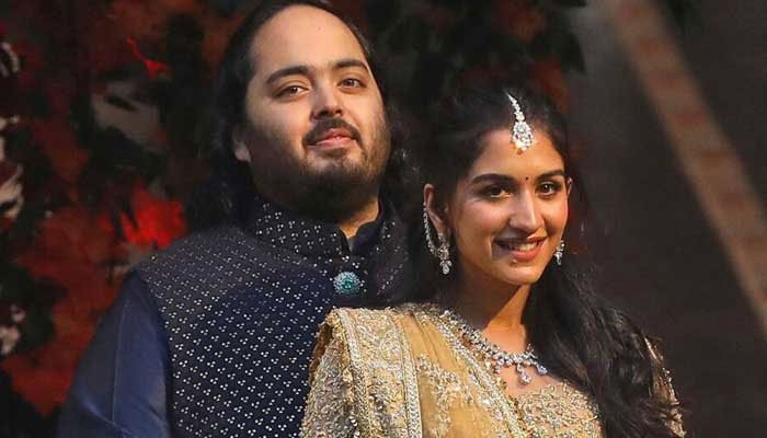 Which Pakistani signers performed at Anant Ambani’s birthday? Which Pakistani signers performed at Anant Ambani's birthday?