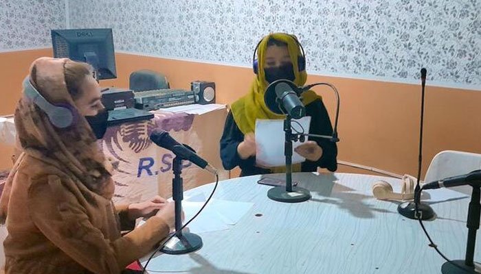 Taliban close women-run Afghan radio station Taliban close women-run Afghan radio station