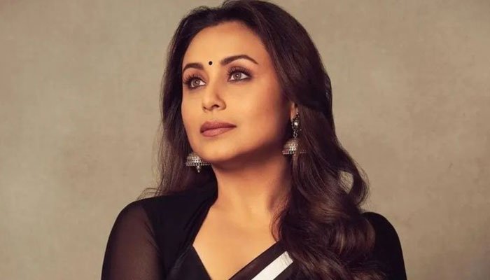Rani Mukerji reveals why she does NOT prefer being on social media Rani Mukerji reveals why she does NOT prefer being on social media