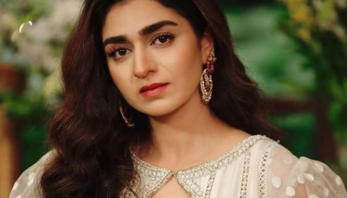 Hajra Yamin faces backlash over new bold pictures