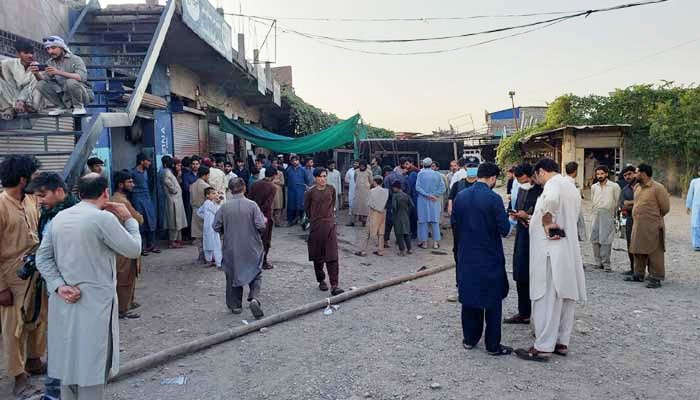 At least one killed, three injured in Peshawar blast At least one killed, three injured in Peshawar blast
