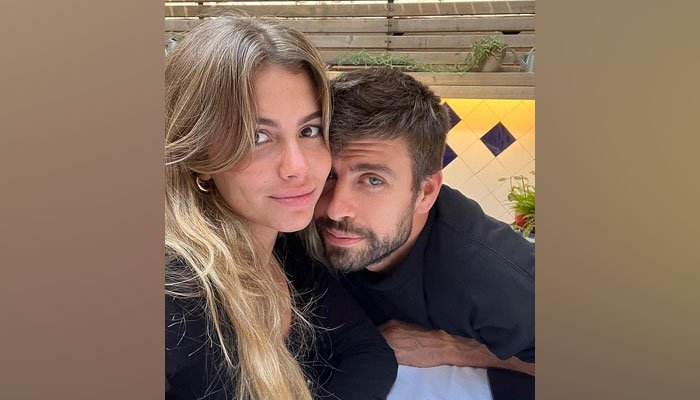 Shakira’s ex Gerard Pique beams with happiness as he takes girlfriend to Coldplay concert Shakira's ex Gerard Pique beams with happiness as he takes girlfriend to Coldplay concert