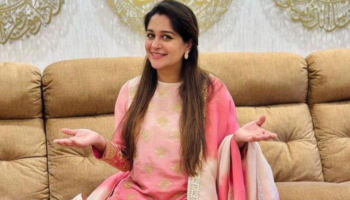 Dipika Kakar discusses the struggles of growing up in a broken family Dipika Kakar discusses the struggles of growing up in a broken family