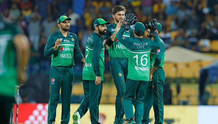 In nail-biting match, Sri Lanka beat Pakistan to reach Asia Cup