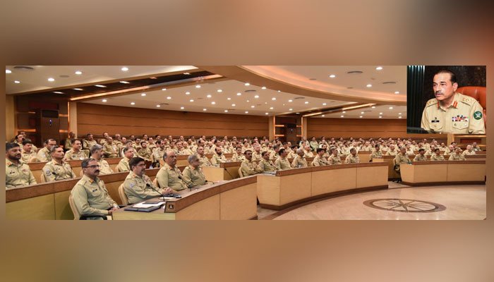 Top military brass assures full support in uplifting economy