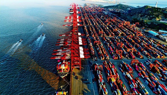 11-month economic slumps ends