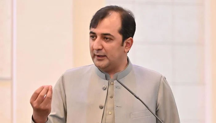 Khalid Khursheed disqualified from heading PTI Gilgit-Baltistan