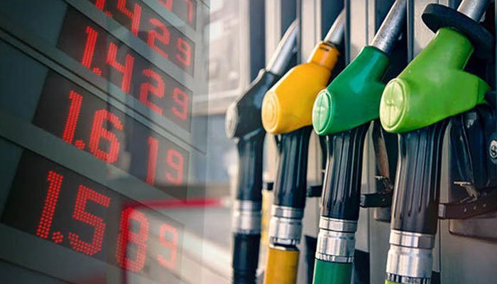 Petrol prices decrease in Pakistan from May 1; Check latest rate here Petrol prices decrease in Pakistan from May 1; Check latest rate here