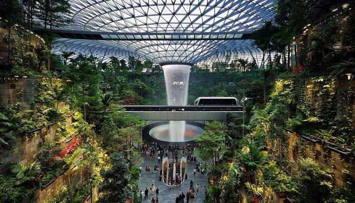 Qatar wins world's best airport award by defeating Singapore