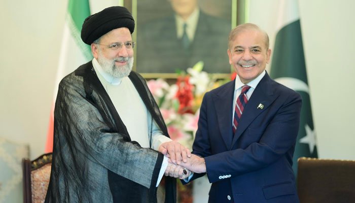 Pak-Iran trade volume to be increased to $10bn, affirms President Raisi Pak-Iran trade volume to be increased to $10bn, affirms President Raisi