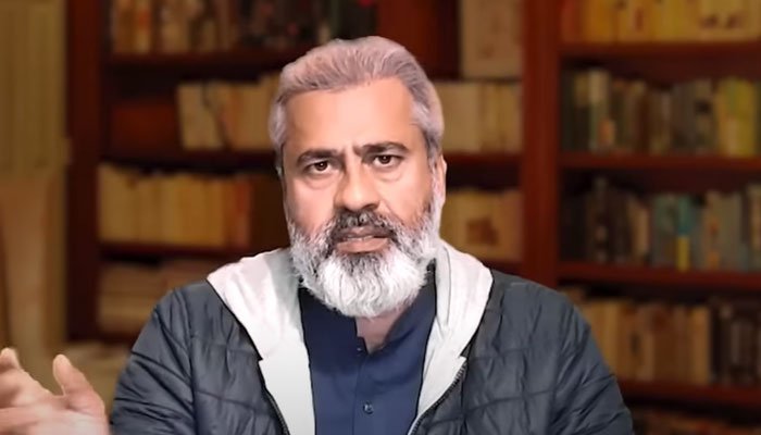 Imran Riaz Khan flees Pakistan for Oman amid rising pressure: reports