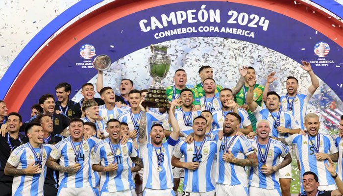 Argentina beats Colombia 1-0 to win record 16th Copa America title Argentina beats Colombia 1-0 to win record 16th Copa America title