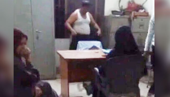 Karachi policeman suspended for changing clothes in front of women