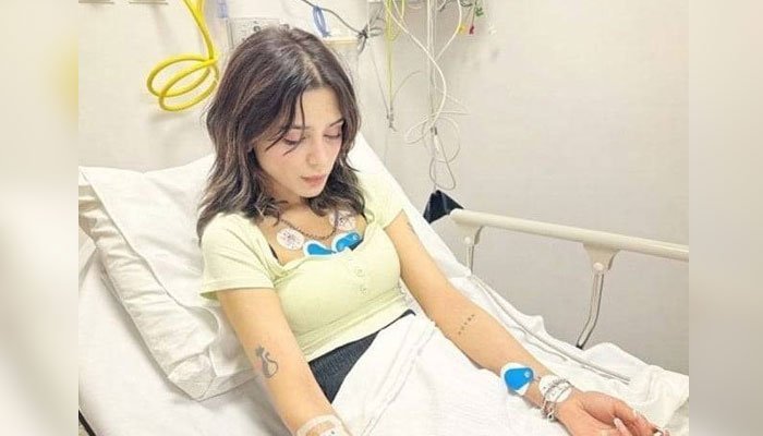Aima Baig discloses she suffered a minor heart attack