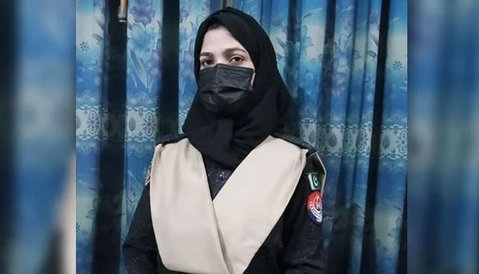 Breaking barriers: Four female posted as additional SHOs in Khyber district