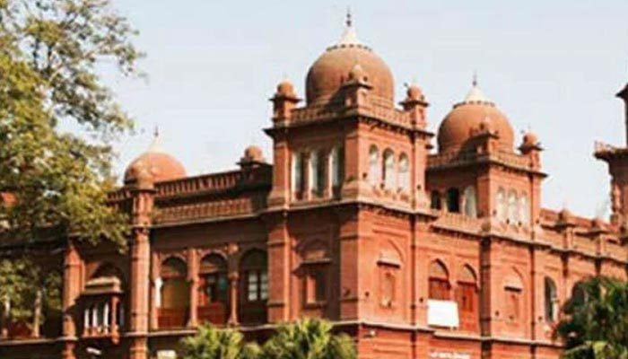 Free policy ends, Punjab University to charge now for degree fee: Details inside Free policy ends, Punjab University to charge now for degree fee: Details inside