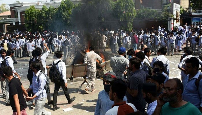 Student protests erupt in parts of Punjab over alleged rape of Lahore college student