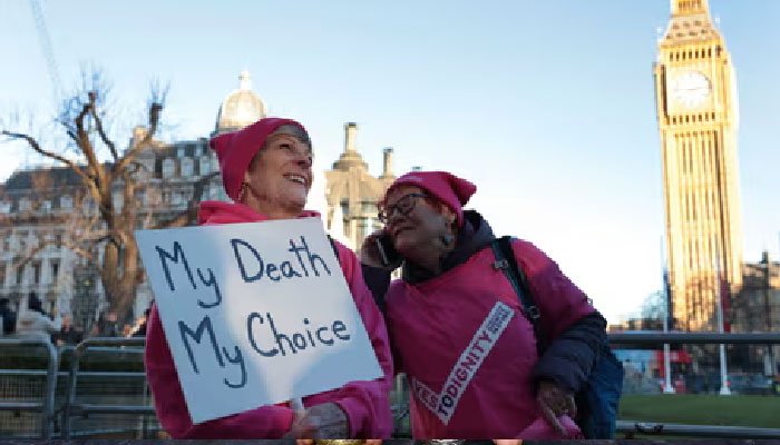 British parliament votes in favour of assisted dying bill British parliament votes in favour of assisted dying bill