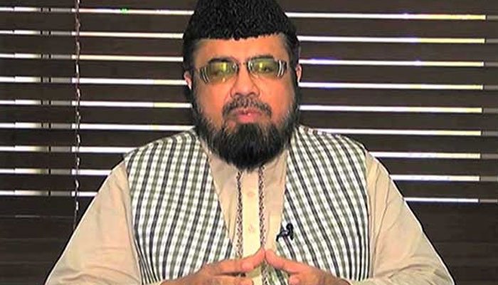 Mufti Qavi Sparks Controversy with Statement on 40% Alcohol Drinks Mufti Qavi Sparks Controversy with Statement on 40% Alcohol Drinks