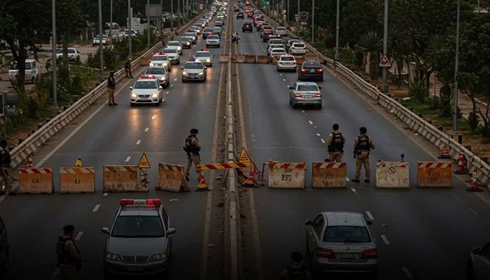 Punjab-Balochistan Night Travel Restricted: Here’s Why! Punjab-Balochistan Night Travel Restricted: Here's Why!