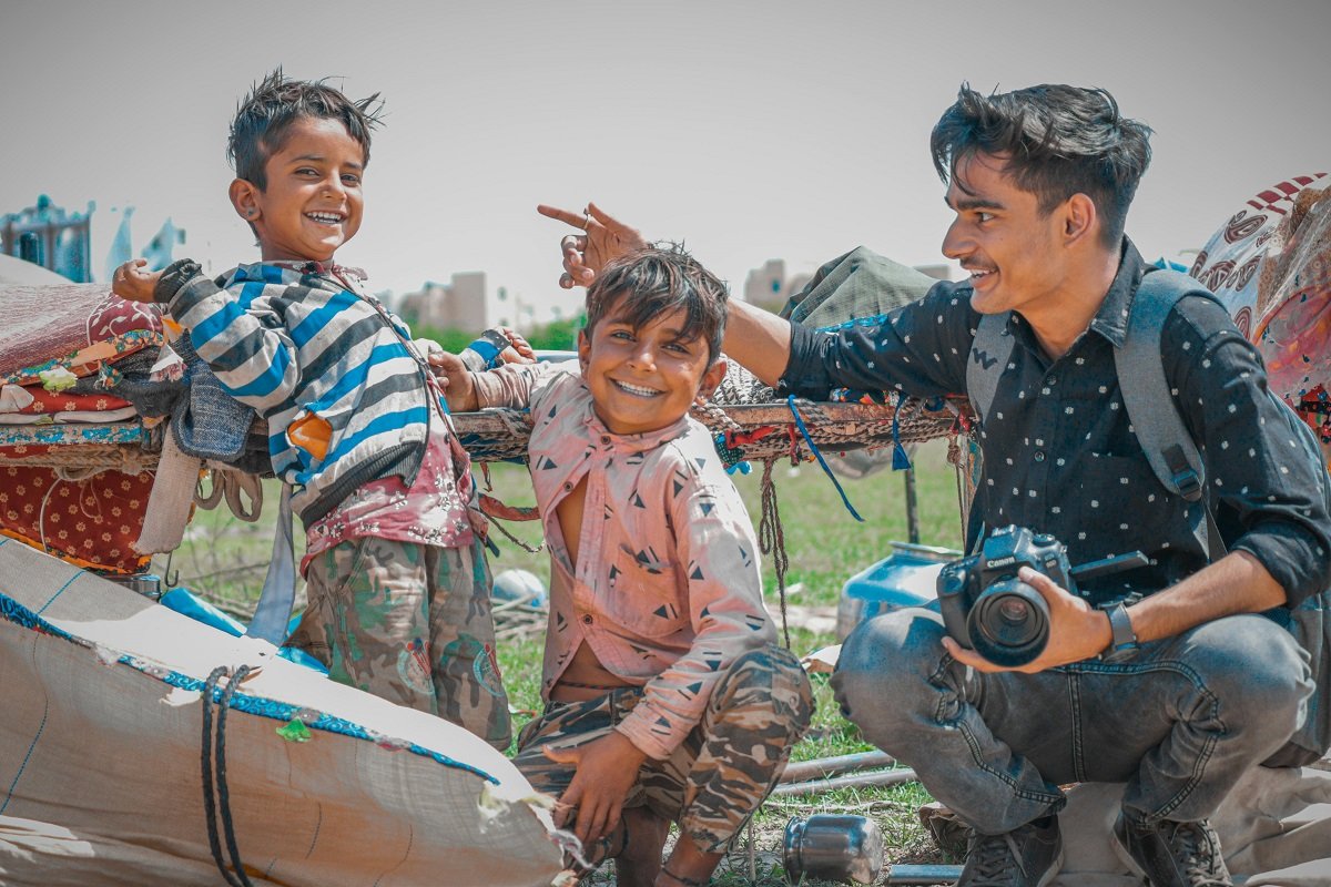 Immigrate Fast: Understanding Complexities of Pakistani Youth