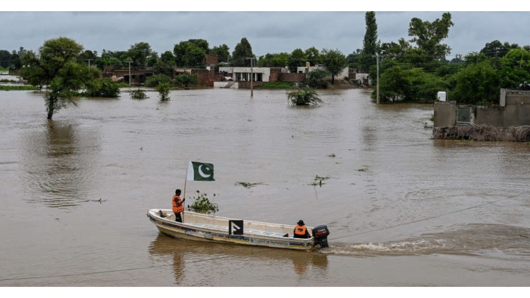 Embankments Destroyed to Save Multan from Floods in Punjab Battles Crisis Embankments Destroyed to Save Multan from Floods