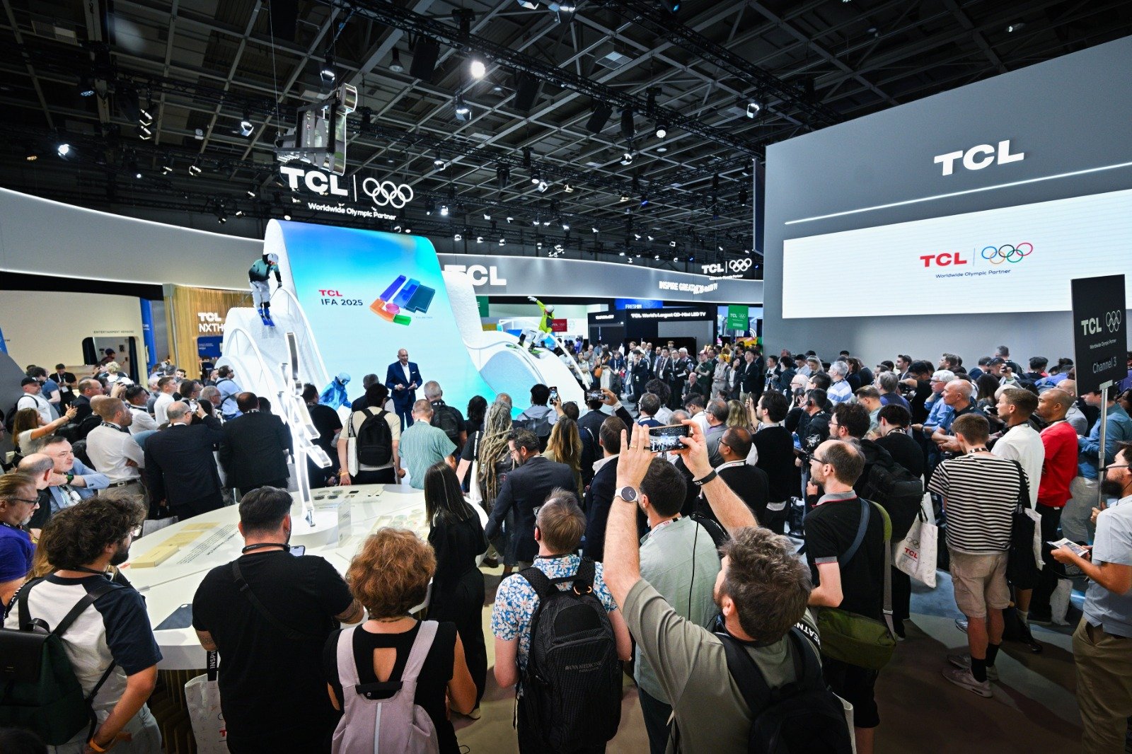 TCL Unveils Latest Display & AI Innovations at IFA 2025