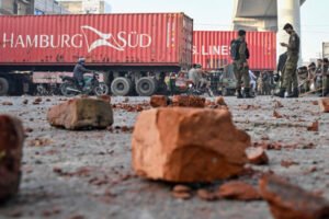 TLP Protest Brings Islamabad, Pindi to Standstill for Second Day