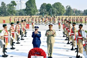 Saudi Army Chief Visits Pakistan to Strengthen Military Ties