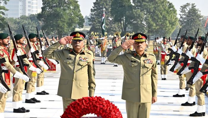 COAS Hosts Farewell for CJCSC General Sahir Shamshad Mirza