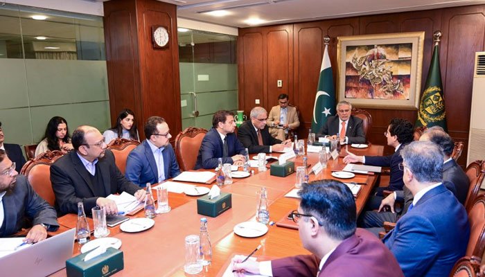 Pakistan Reviews Bilateral Cooperation with Iran in Inter-Ministerial Meeting