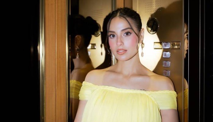 Iqra Aziz's Warm Team Moment Steals the Spotlight at LSA 2025