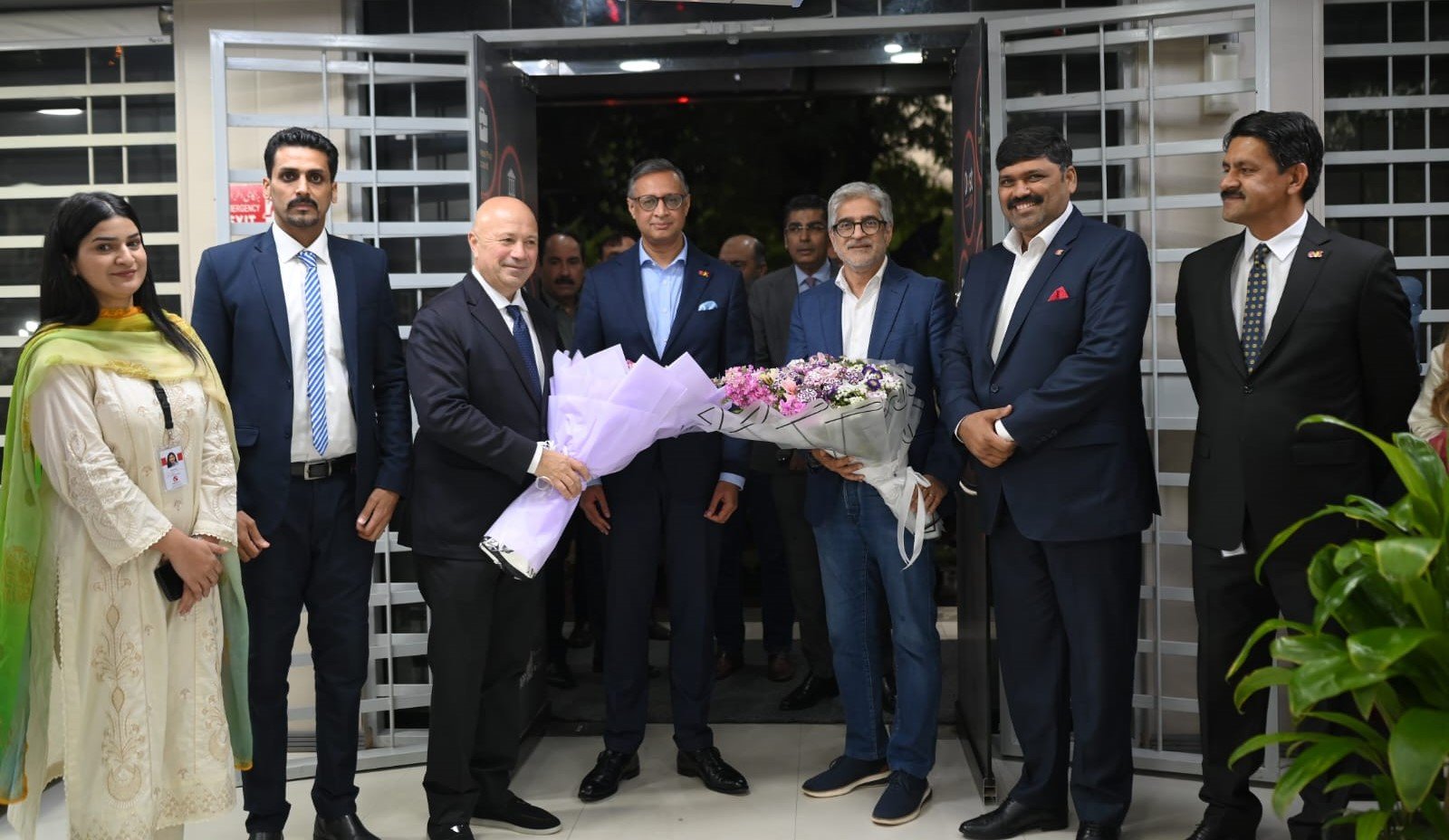 Kaan Terzioglu, Chief Executive Officer of VEON visits Mobilink Bank Headquarters in Islamabad