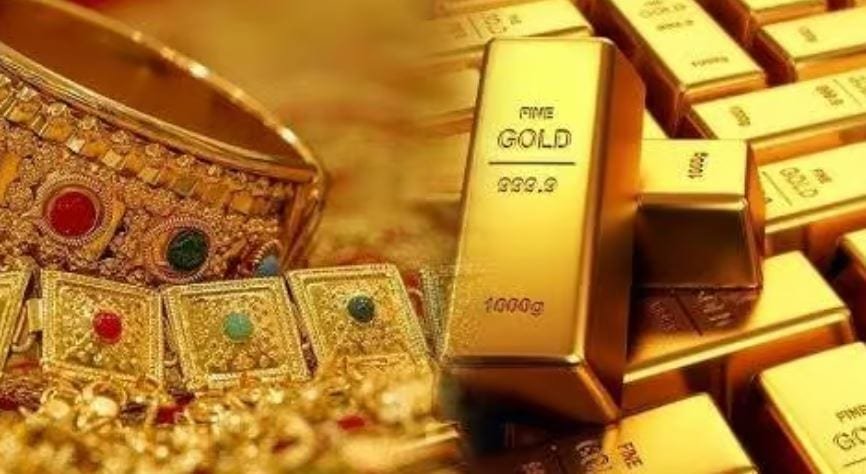 Gold Surges Over Rs 4,000 in Pakistan for Second Day Running