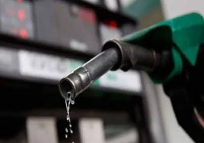 Pakistan Slashes Petrol Price by Rs. 74 Per Litre