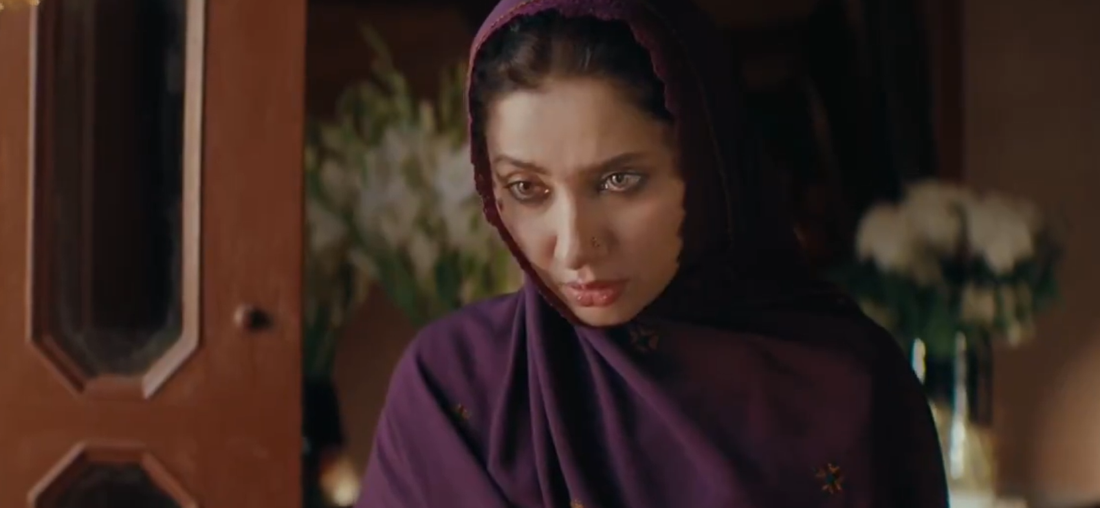 Mahira Khan dangerous looks